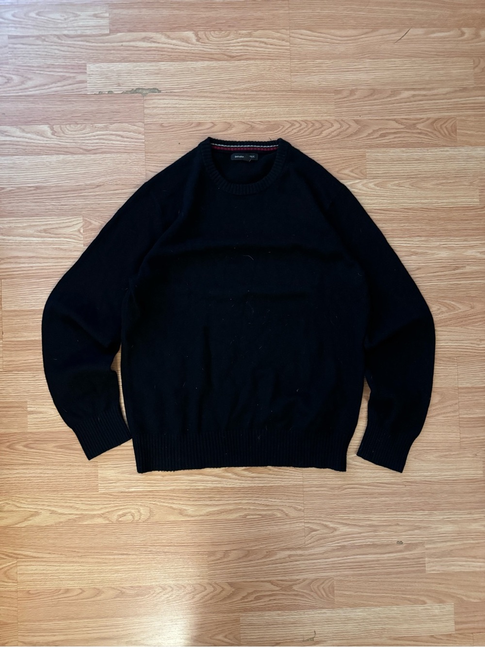 Banana Republic Classic Black Crewneck Sweater